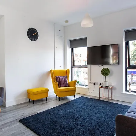 Modern Luxury Apartment, Sleeps 6, Best Location Belfast Exterior photo